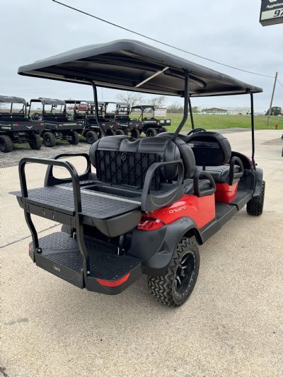 2023 CLUB CAR ONWARD LIFTED 6 PASSENGER WITH EFI GAS ENGINE-$1,500 OFF MSRP Golf Cars